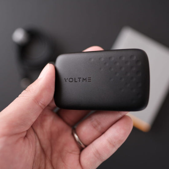 【VOLTME】Revo 30 Evo レビュー。薄型急速充電器 & ナイロン性タイプCケーブル